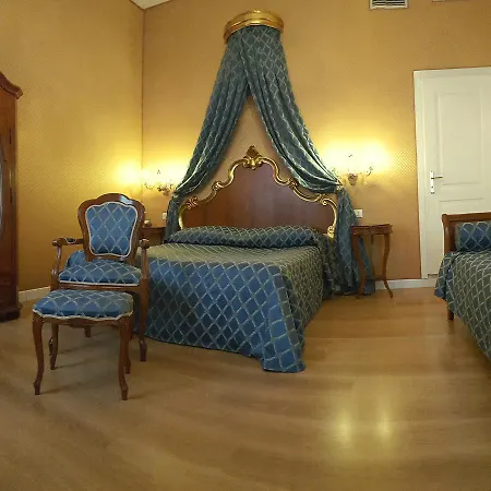 Hotel Canal
