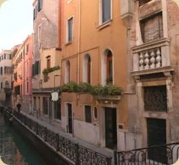 Canal 3* Venedig