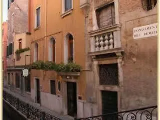 Hotel Canal Venedig