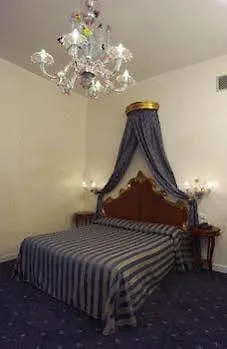 Canal Hotel Venedig
