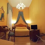 Ξενοδοχείο Canal 3*